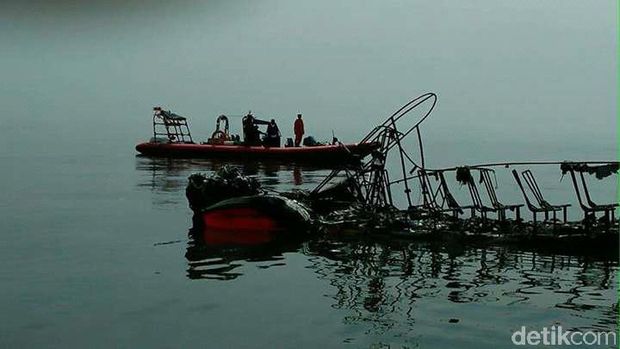 Ini Penampakan Kapal Angkut WNA yang Ludes Terbakar di Pulau Seribu