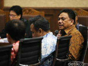 Olly Dondokambey Ditanya soal Rapat Setengah Kamar di DPR