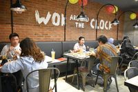 Sam's Wok; Gurihnya General Tso Chicken dengan Bumbu Asia Gaya Amerika