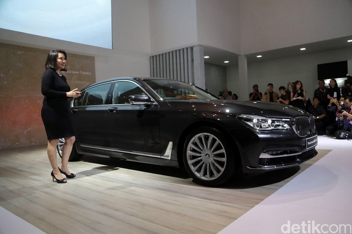 Rakit 740Li di Indonesia, Ini Alasan BMW