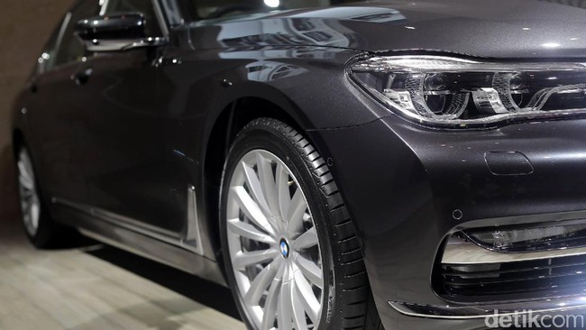 4 Kemewahan Mobil Rakitan Indonesia