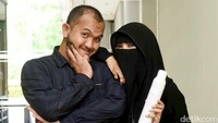 Mereka pun tampak semakin mesra. Pool/Noel/detikFoto.