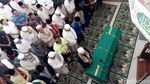 Bambang Gentolet Srimulat Dimakamkan di TPU Babat Jerawat