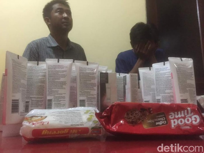 Ayah Tiga Anak Menangis Aksi Pencuriannya Terekam CCTV