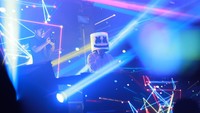 Sedangkan Marshmello terkenal sebagai musisi yang menghasilkan musik-musik elektronik. Foto: Asep Syaifullah/detikHOT