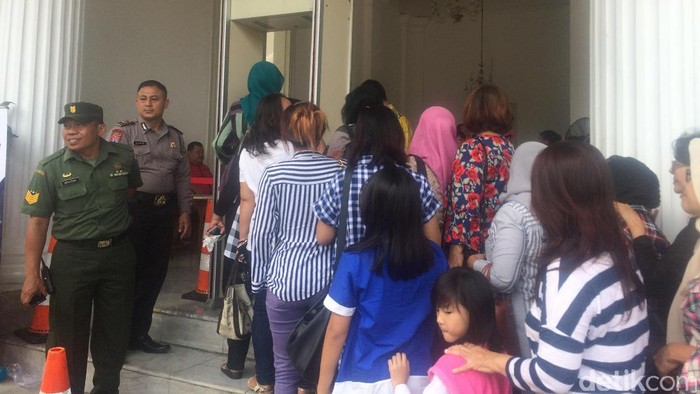 Pemprov Terapkan Aturan Baru bagi Warga yang Mau Temui Ahok