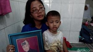 Foto Suasana di Rumah Duka Bambang Gentolet