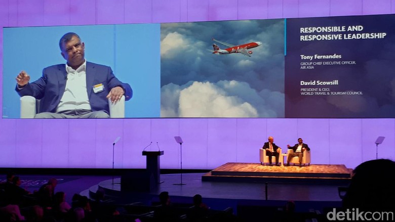 Foto: Tony Fernandes di ajang WTTC 2017 Bangkok (Randy/detikTravel) Foto: Tony Fernandes di ajang WTTC 2017 Bangkok (Randy/detikTravel)