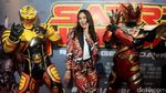 Luna Maya Tak Sendiri di Premiere Film Reino Barack