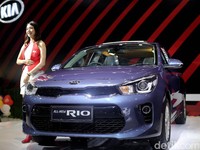 April 2017, Ada IIMS Banyak Mobil Baru Bertaburan di Tanah Air