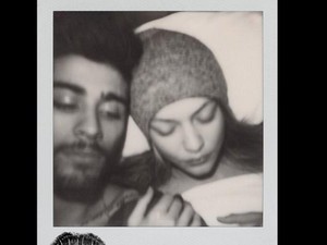 Kemesraan Gigi Hadid dan Zayn Malik dalam Gigis Journal