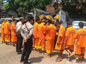 Diwarnai Kejar-kejaran, Polres Pemalang Tangkap 10 Pembalak Liar