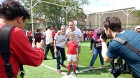 Ini saat peresmian RPTRA Semper yang terletak di Jalan Komplek Pemadam Kebakaran, Cilincing, Jakut. Legenda klub sepakbola Arsenal, Ray Parlour, hadir dalam acara peresmian. (Nathania Riris Michico/detikcom)