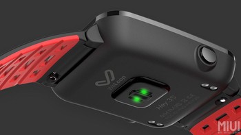 Bagian belakangnya terdapat sensor detak jantung. Foto: Xiaomi