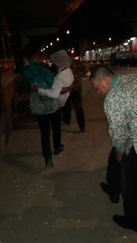 Dinsos Jaktim Tangkap Pengemis yang Mengaku Model Video Clip 