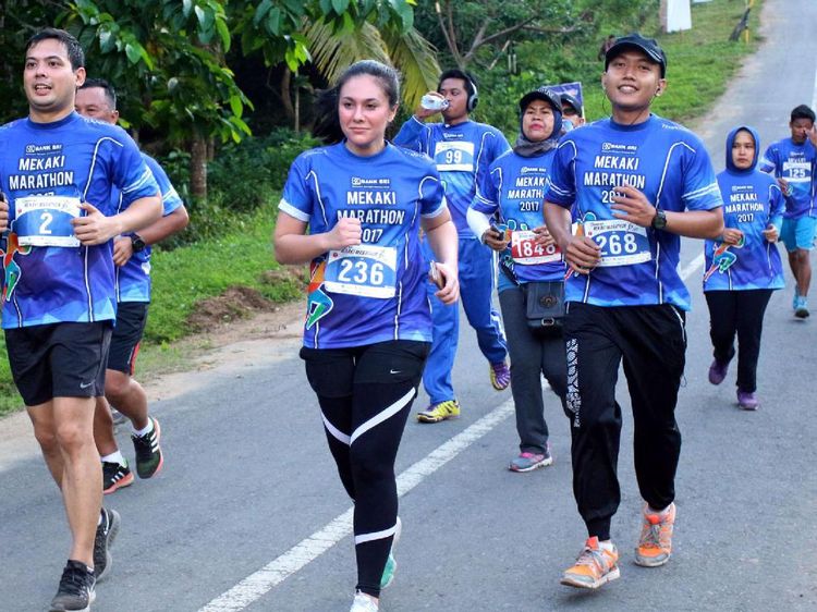 Berlari Sambil Menikmati Indahnya Pulau Lombok