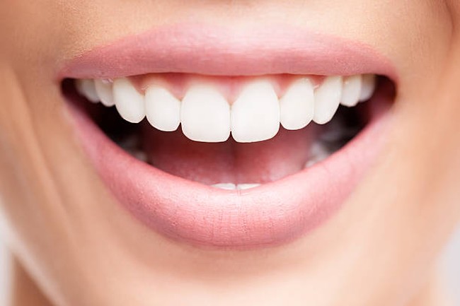 Manfaatkan Bahan di Dapur Ini untuk Bikin Bibir Pink Alami (1)