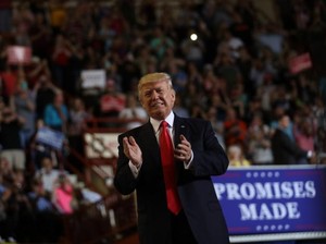Trump Merasa Terhormat Jika Bisa Bertemu Kim Jong Un
