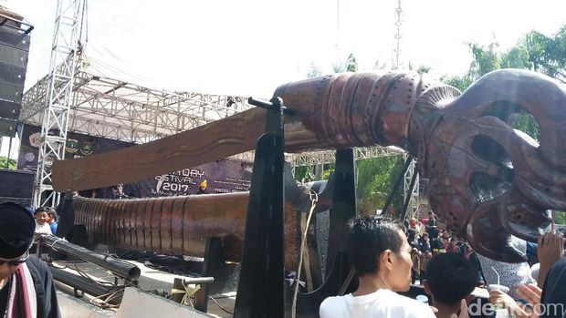 Golok Sepanjang 5 Meter Dipamerkan di Festival Golok Day 2017