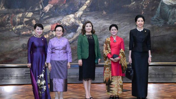 Ikut Lawatan Jokowi ke Filipina, Iriana Kunjungi Museum Nasional