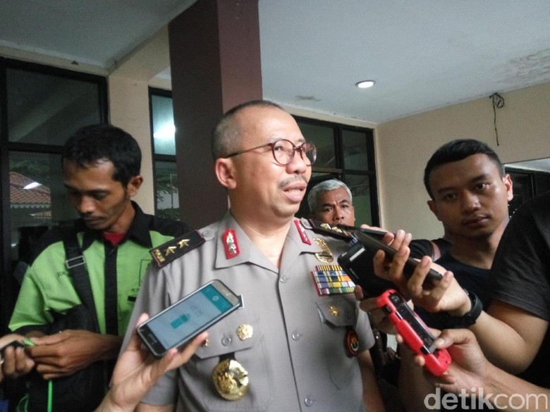 Polisi Dalami Hubungan Asma Dewi dengan Saracen Polisi Dalami Hubungan Asma Dewi dengan Saracen