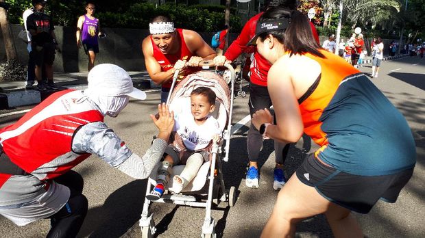Ketika Anak-anak dengan Kondisi Langka Lari Bareng IndoRunners
