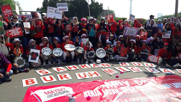 Massa Aksi May Day Mulai Padati Patung Kuda