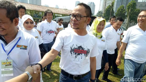 Menaker Hanif Dhakiri saat Hari Buruh di GBK / 