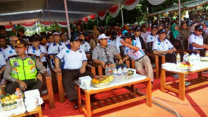 Wagub Jatim dan Bupati Saiful Ilah Rayakan May Day di Sidoarjo
