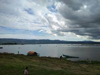 Menteri PUPR Siapkan 4 Mesin Pembersih Eceng Gondok untuk Danau Limboto