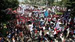 Begini Penampakan Massa Aksi May Day di Patung Kuda