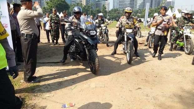 Kapolda mengecek lokasi aksi peringatan Hari Buruh di GBK.