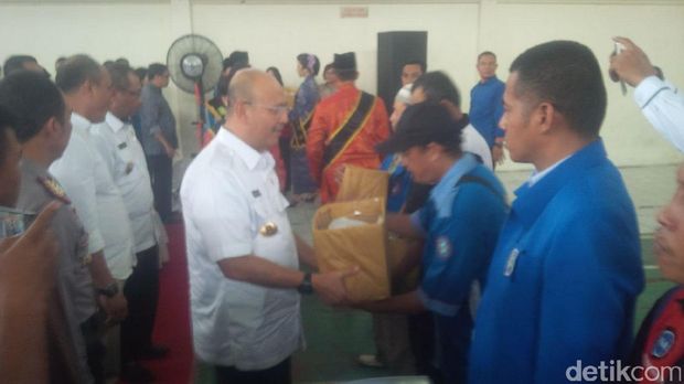May Day di Medan, Massa Buruh Silaturahmi dengan Pimpinan Daerah