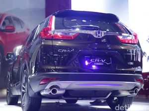 Dibanderol Setengah Miliar, Ini Fitur Pesaing Wuling Almaz