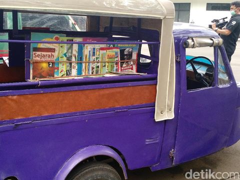 Bertemu Jokowi, Pegiat Literasi Minta Regulasi Buku Murah