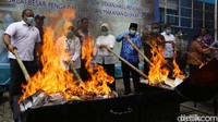 Barang bukti yang dimusnahkan tersebut senilai Rp 26 Milliar.
