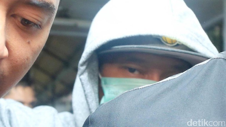 Polisi: BNN Rekomendasikan Agar Iwa K Direhabilitasi Polisi: BNN Rekomendasikan Agar Iwa K Direhabilitasi