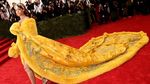 Penampilan Sempurna Rihanna Tuai Pujian Tertinggi di Met Gala 2017