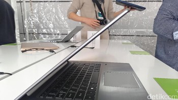 Acer memberikan peningkatan yang cukup signifikan dibanding seri pendahulunya, yakni terletak di penggunaan material bodi yang lebih solid. Foto: yud/detikINET