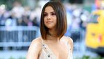Selena Gomez Seksi Abis di Met Gala 2017