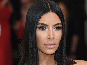 Ucapan Duka Kim Kardashian untuk Ariana Grande Bikin Netizen Marah