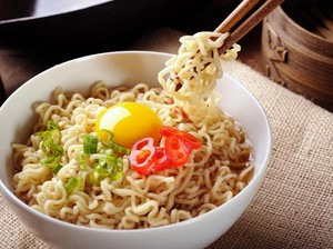 Ini Bedanya Mie Instan Korea, Jepang dan Indonesia
