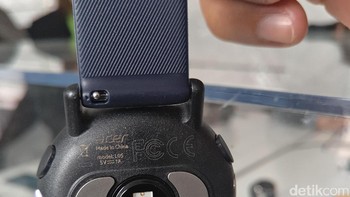 Fitur kebugaran Leap Ware mampu menghitung langkah pengguna, menghitung kalori, bahkan mendeteksi detak jantung. (Foto: yud/detikINET)