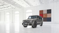 Di urutan keempat SUV anyar dari Mercedes-Benz yang baru mendapatkan penyegaran juga termasuk mobil termahal di eBay yang terjual seharga USD 219.000 atau sekitar Rp 3,049 miliar. Foto: Mercedes-Benz