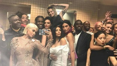 Keseruan Met Gala 2017 yang Diunggah Para Seleb