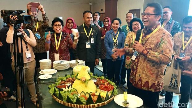 Ketika Menteri Rudiantara 'Ditipu' Media