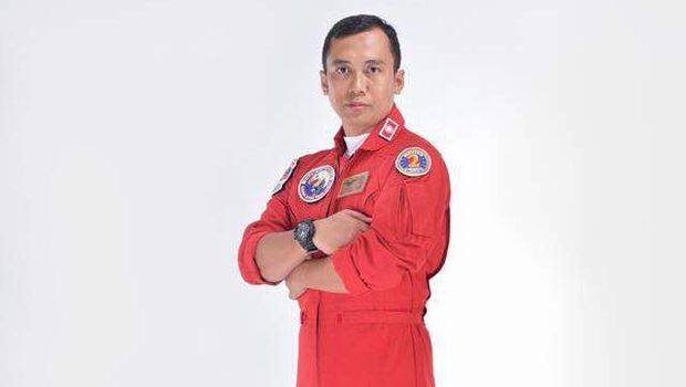 Right Wingman JAT, Mayor Pnb Idam Satria (Jupiter-2).