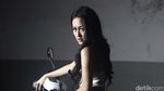 Pose Sensual Jessie Popoh yang Bikin Cowok Meleleh