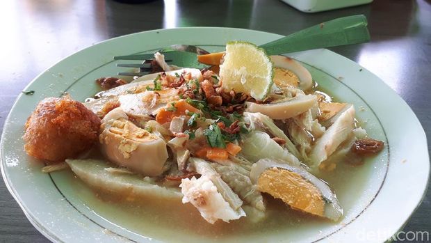 Wisata kuliner Lontong Banjar di Banjarmasin
