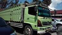 Truk yang digunakan pelaku menggilas istrinya di Garut.